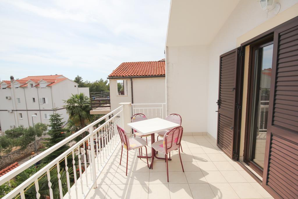Apartments Skelin Vodice Habitación foto